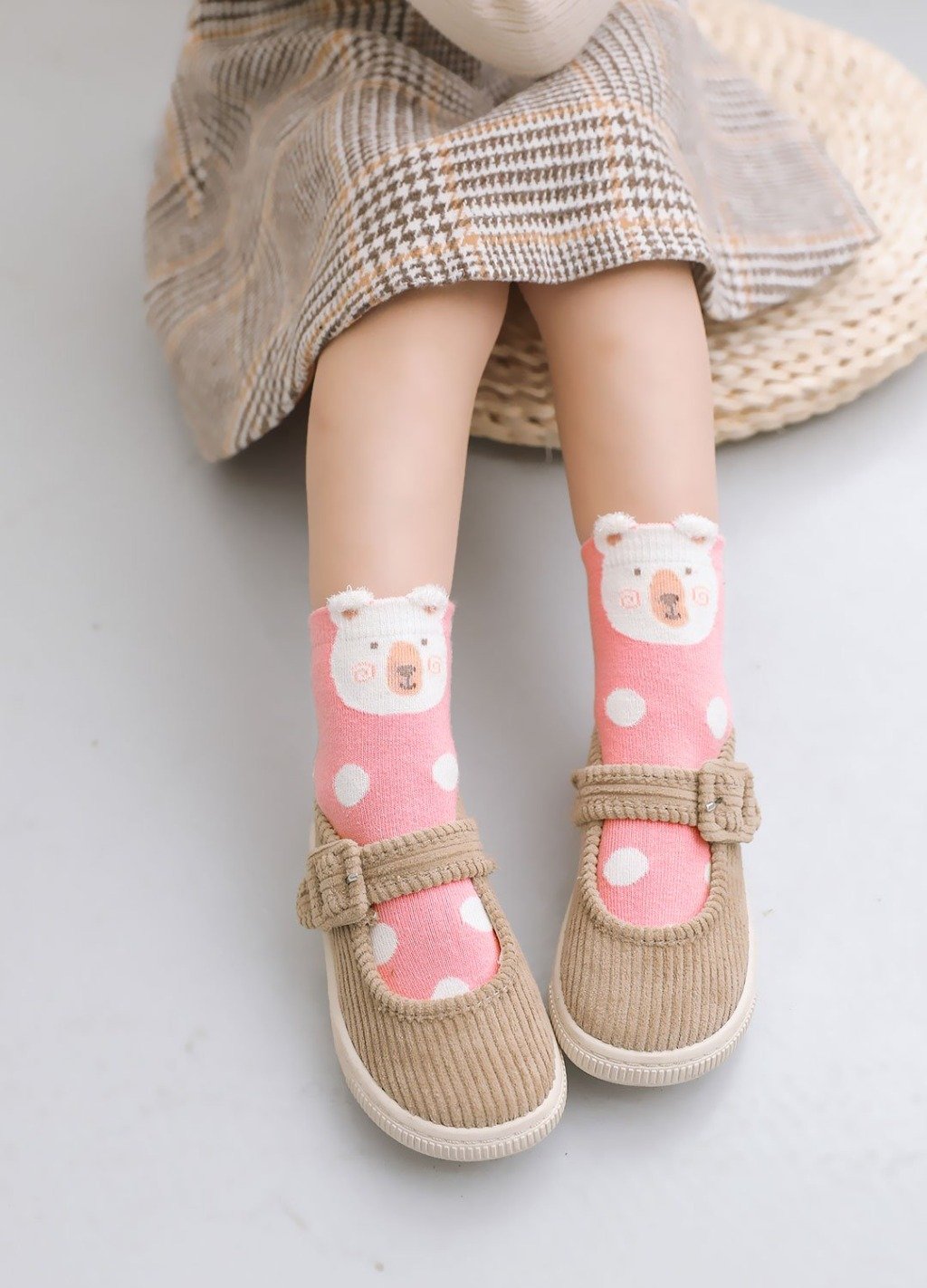  Hellomamma Non-Slip Cotton Toddler Socks, Cute Animals Crew Kids  Socks with Grippers Anti Skid Children Socks for Girls Boys: Clothing,  Shoes & Jewelry